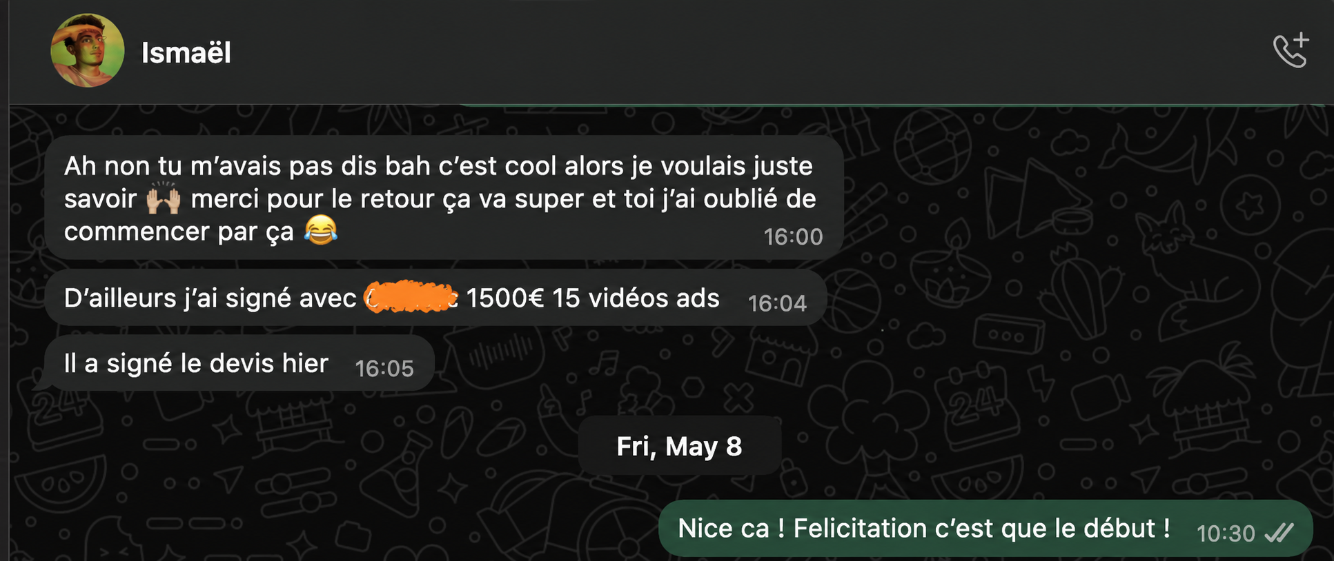 Message WhatsApp annonçant un devis signé à 1 500 euros pour quinze vidéos publicitaires